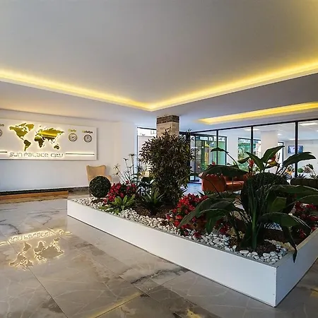 Sun Palace *